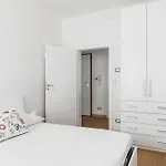Center View By Wonderful Italy Apartmán