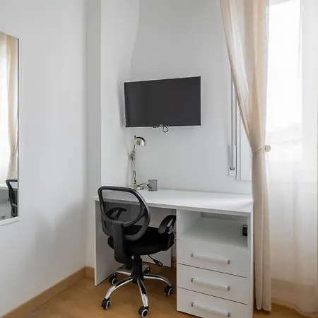 Center View By Wonderful Italy *