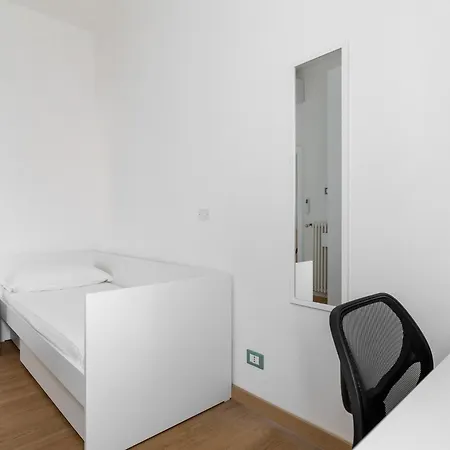 Center View By Wonderful Italy