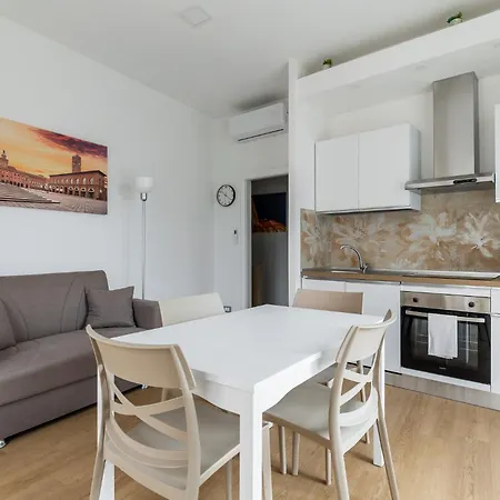 Center View By Wonderful Italy