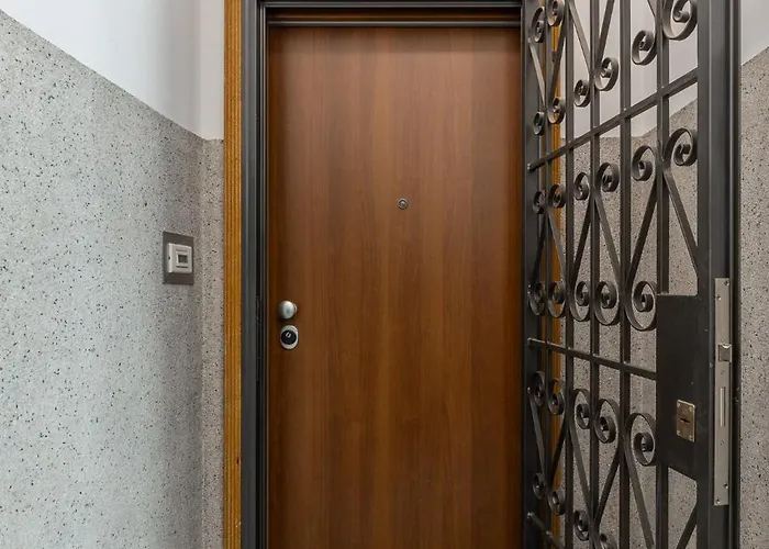 Center View By Wonderful Italy בולוניה